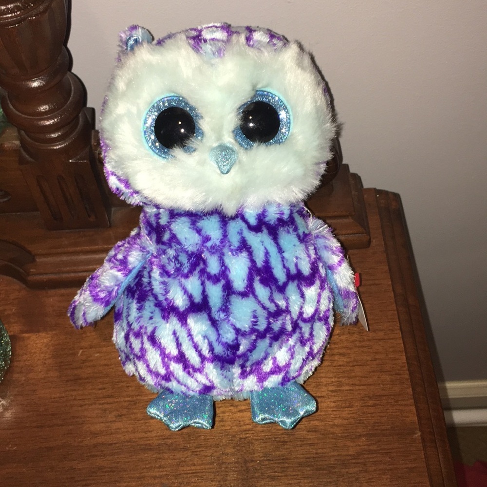 Stuffed owl